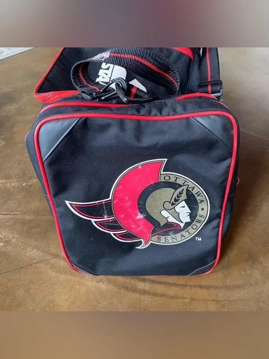 Vintage Ottawa Senators 90’s Starter Duffel Bag NHL Black Red Hockey Gym Travel - Picture 5 of 9